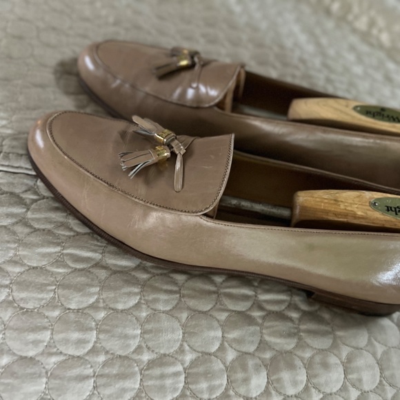 Ferragamo tassel loafer main image 4